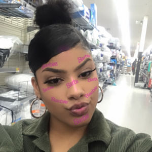 Meet your Posher, Kimberly